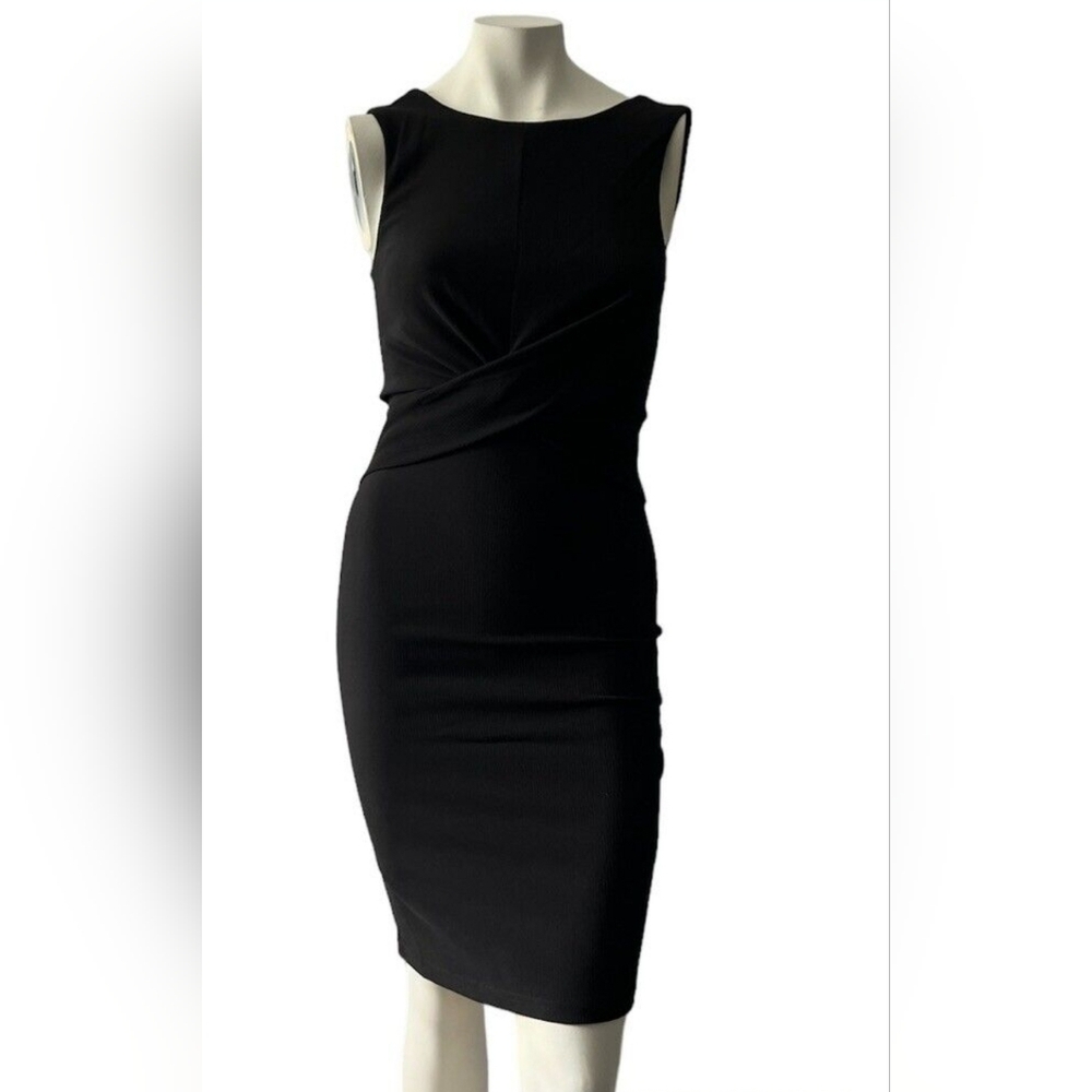 Uniq Women's Black Elegant Mini BodyCon Dress Sleeveless ribbed low V back